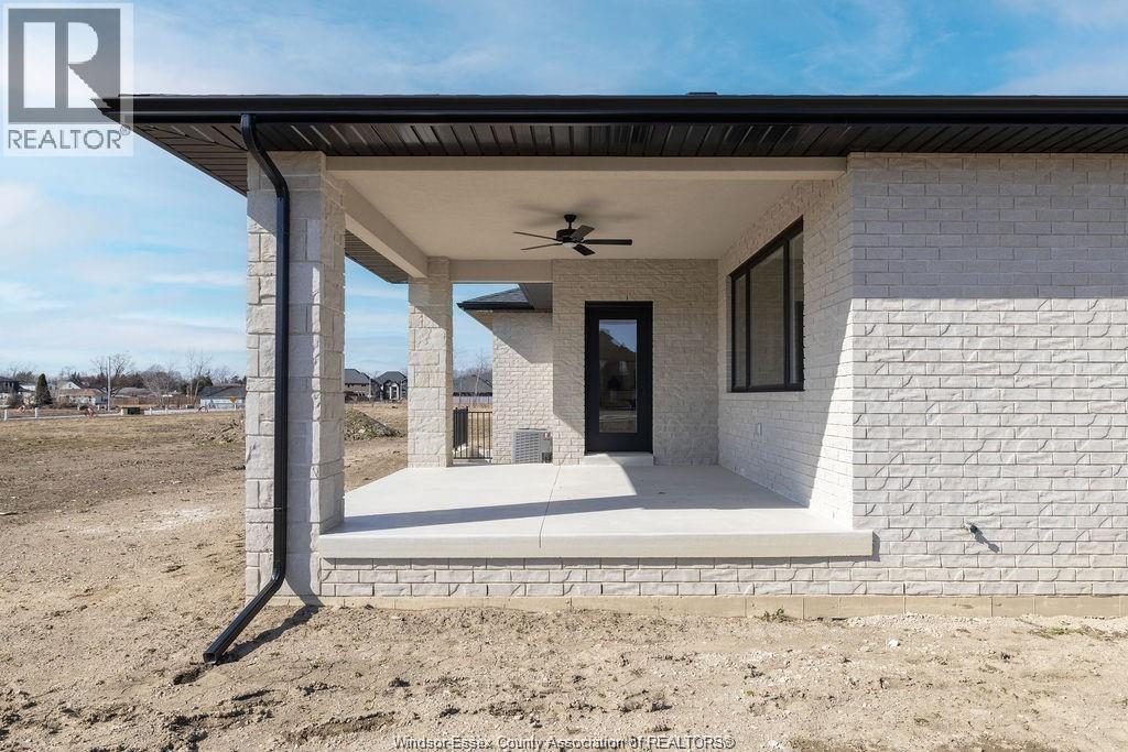 Photo 42 of 3685 Farrow Avenue, Windsor ON