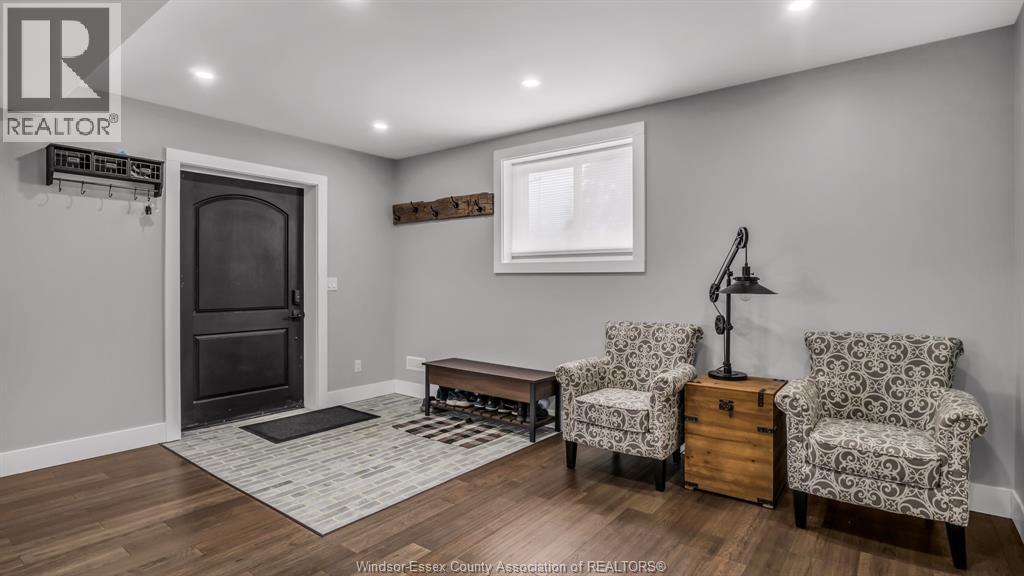 Photo 22 of 384 Erie View, Harrow ON