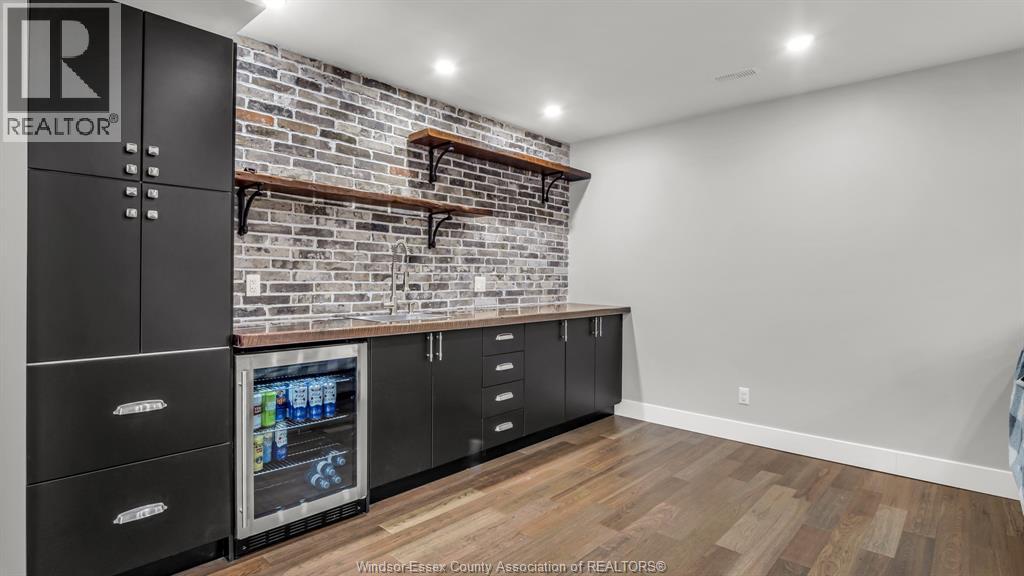 Photo 26 of 384 Erie View, Harrow ON