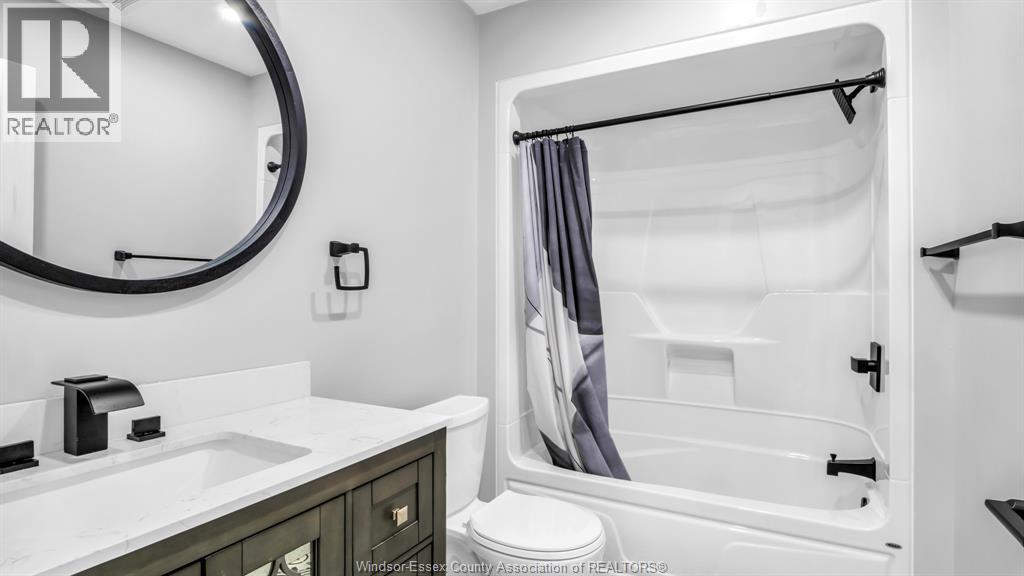 Photo 27 of 384 Erie View, Harrow ON