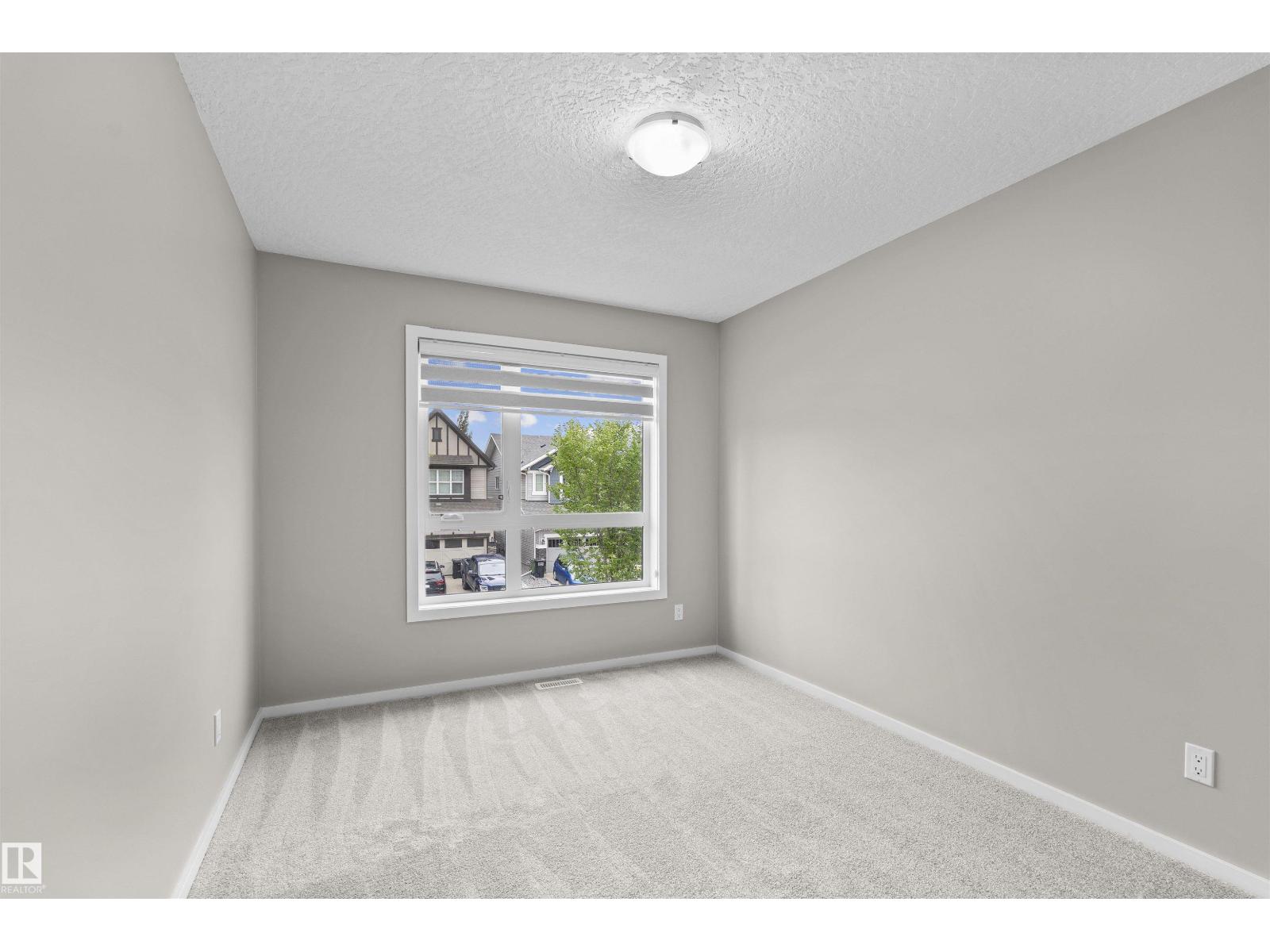 Photo 17 of 3072 Paisley Green Gr Sw, Edmonton AB