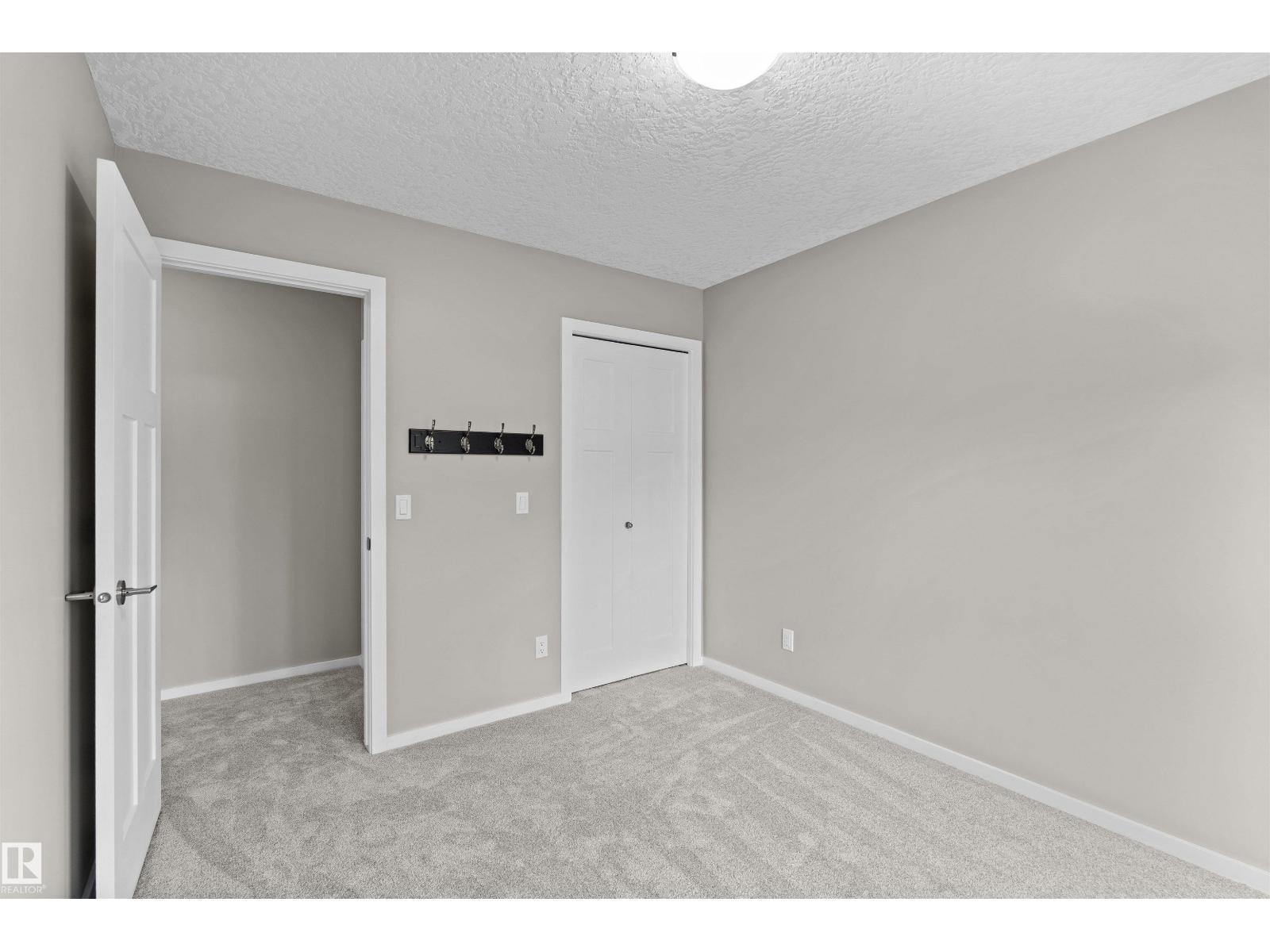 Photo 21 of 3072 Paisley Green Gr Sw, Edmonton AB