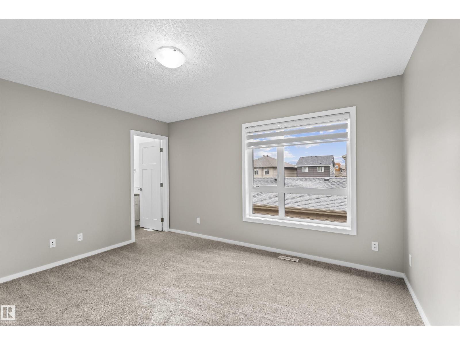 Photo 13 of 3072 Paisley Green Gr Sw, Edmonton AB