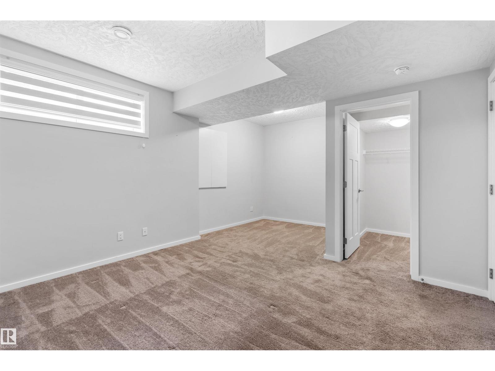 Photo 27 of 3072 Paisley Green Gr Sw, Edmonton AB