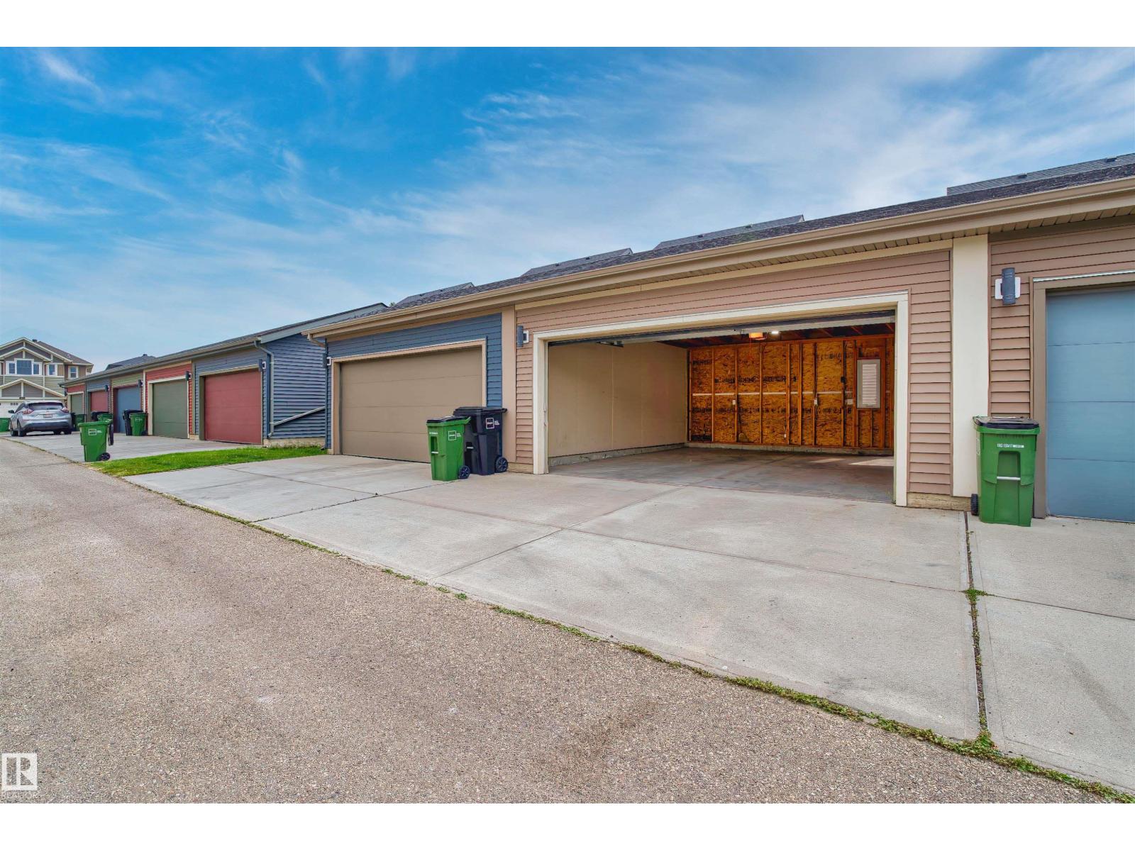 Photo 38 of 3072 Paisley Green Gr Sw, Edmonton AB