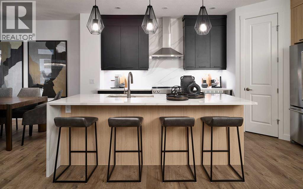 Photo 3 of 297 Lucas Place Nw, Calgary AB