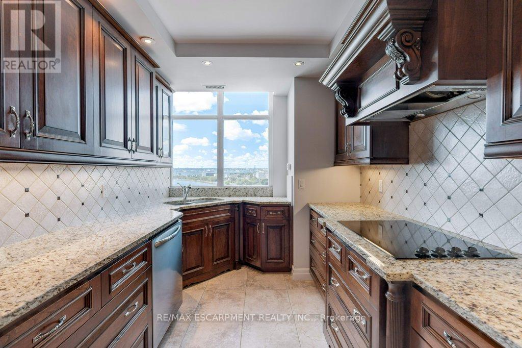 Photo 17 of 1303 360 Pearl Street, Burlington ON