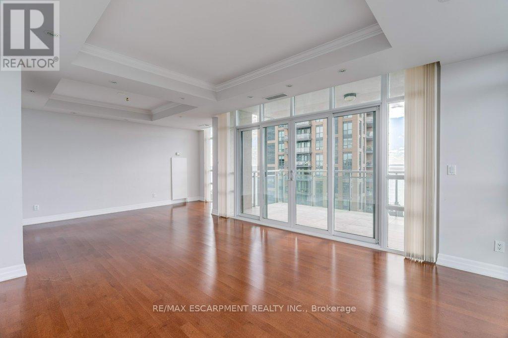 Photo 14 of 1303 360 Pearl Street, Burlington ON