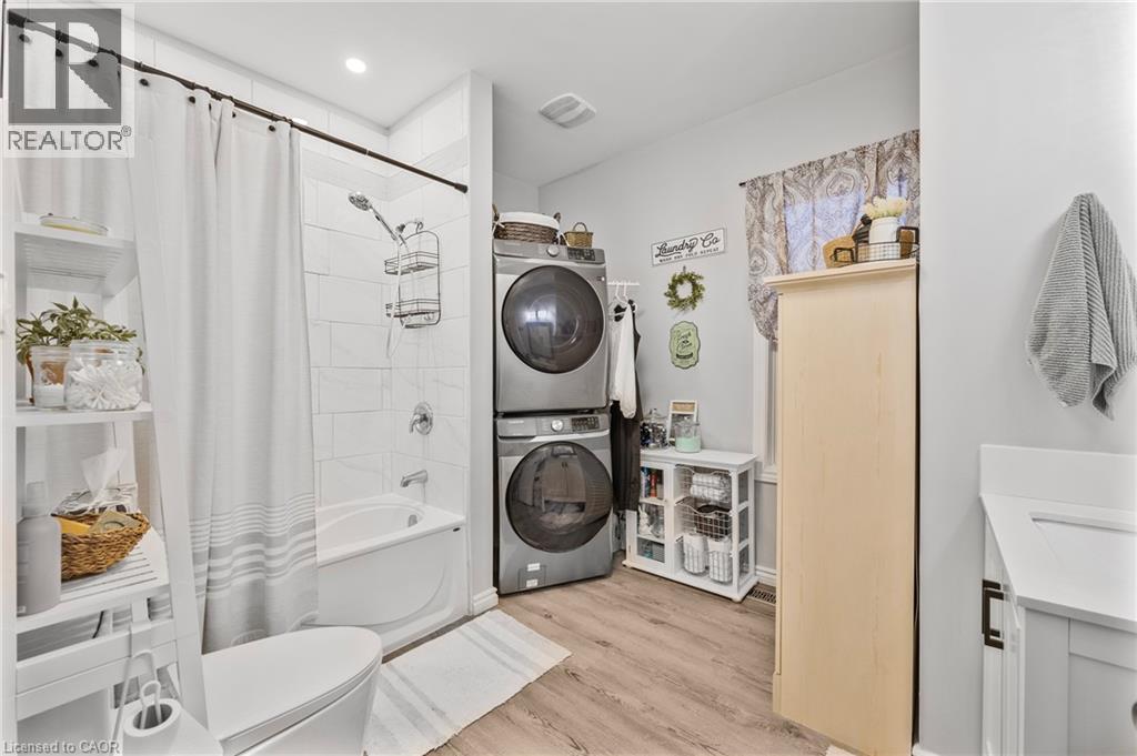 Photo 26 of 185 Murray Street, Brantford ON