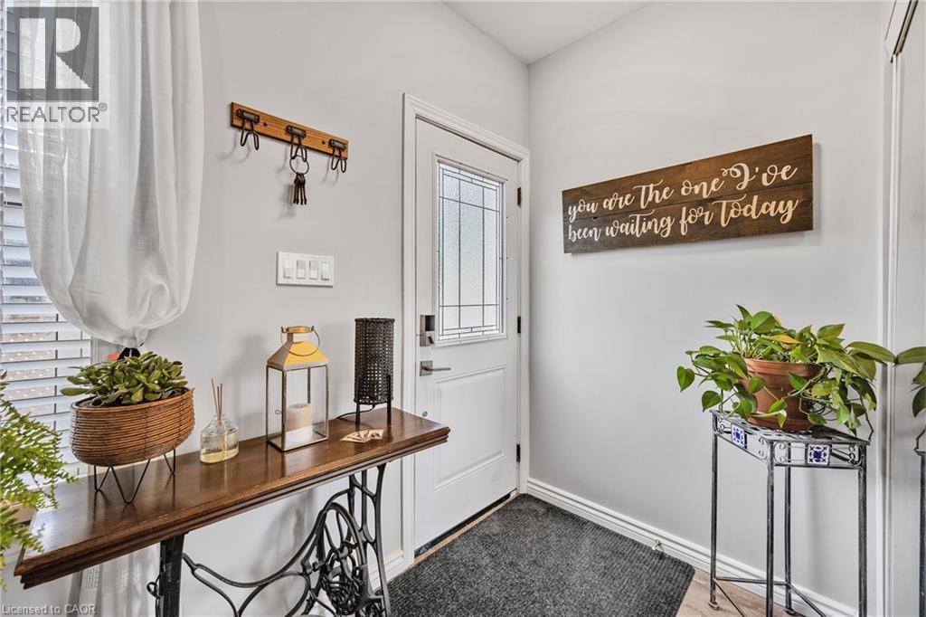 Photo 6 of 185 Murray Street, Brantford ON