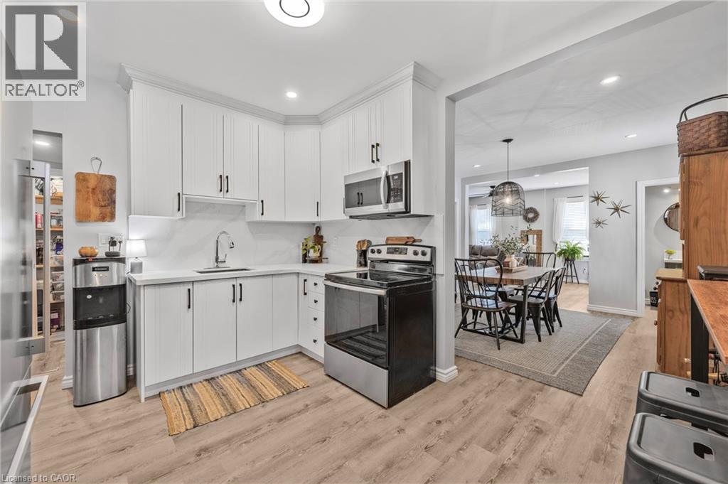 Photo 15 of 185 Murray Street, Brantford ON