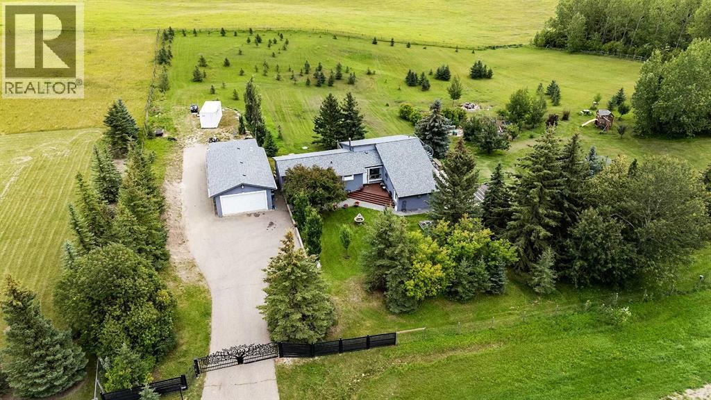 Photo 4 of 104 Hill Spring Meadows, Rural Rocky View County AB