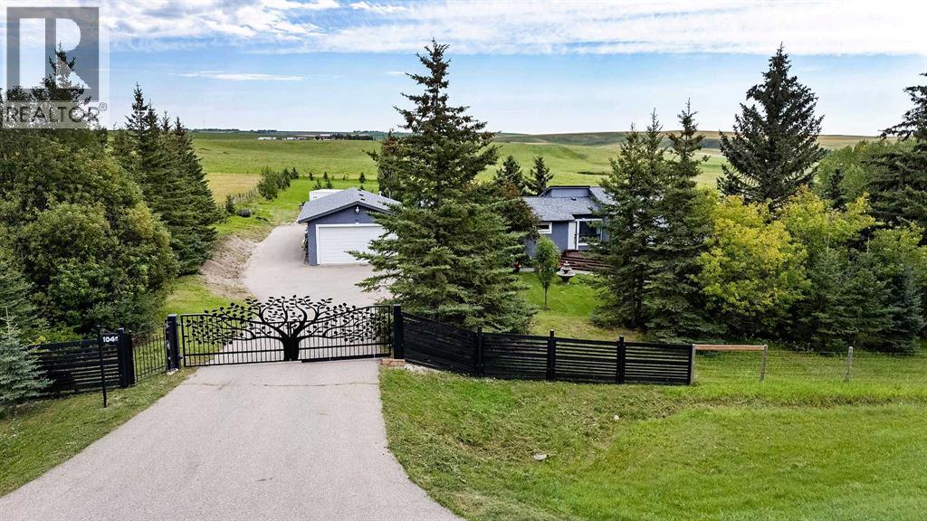 Photo 2 of 104 Hill Spring Meadows, Rural Rocky View County AB