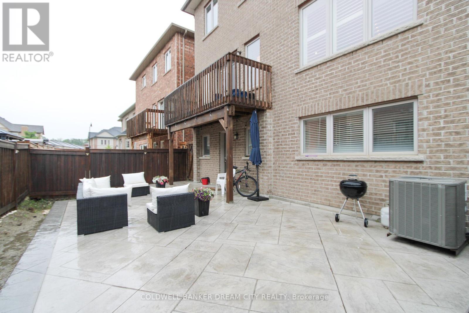 Photo 42 of 450 Brisdale Drive, Brampton ON
