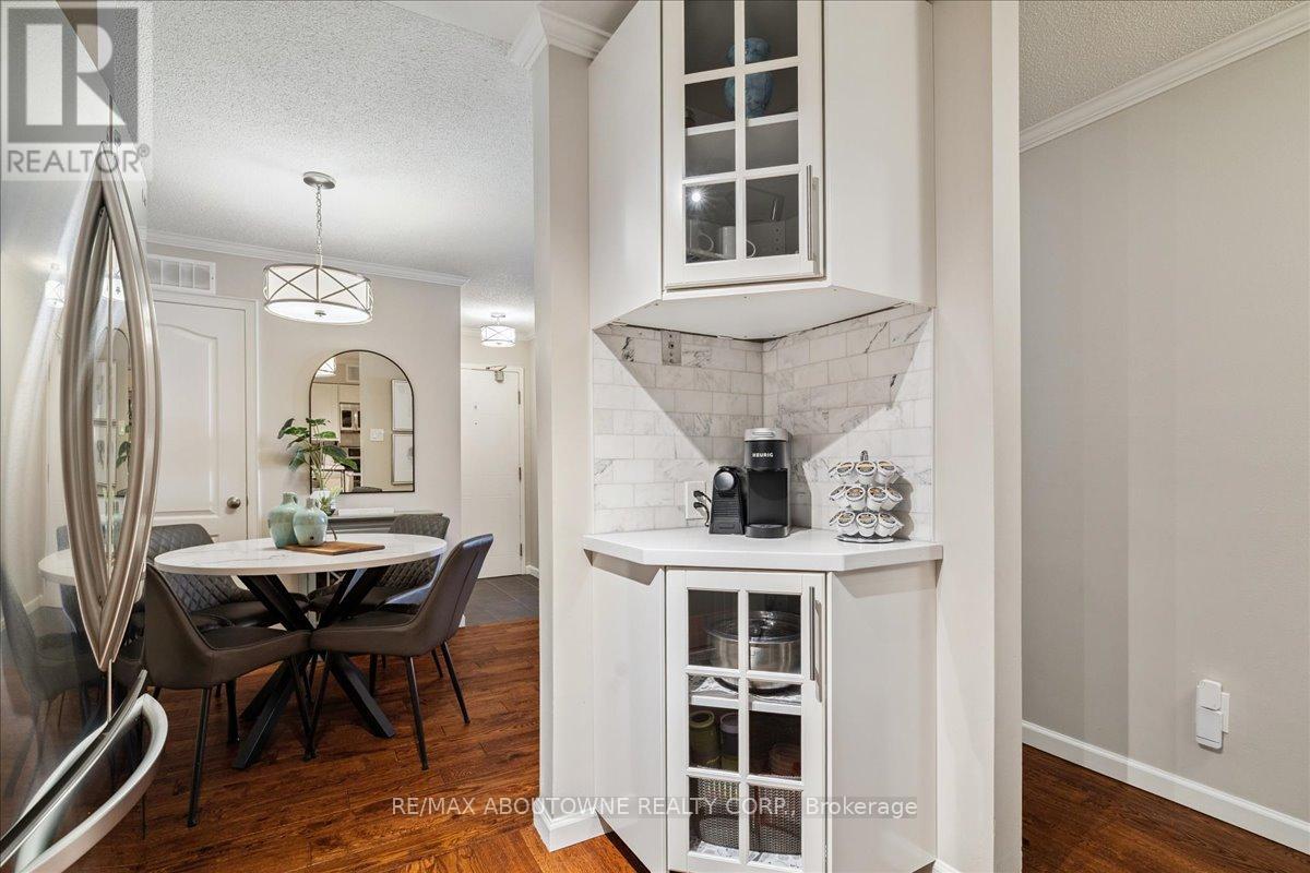 Photo 19 of 1111 1492 Pilgrims Way, Oakville ON