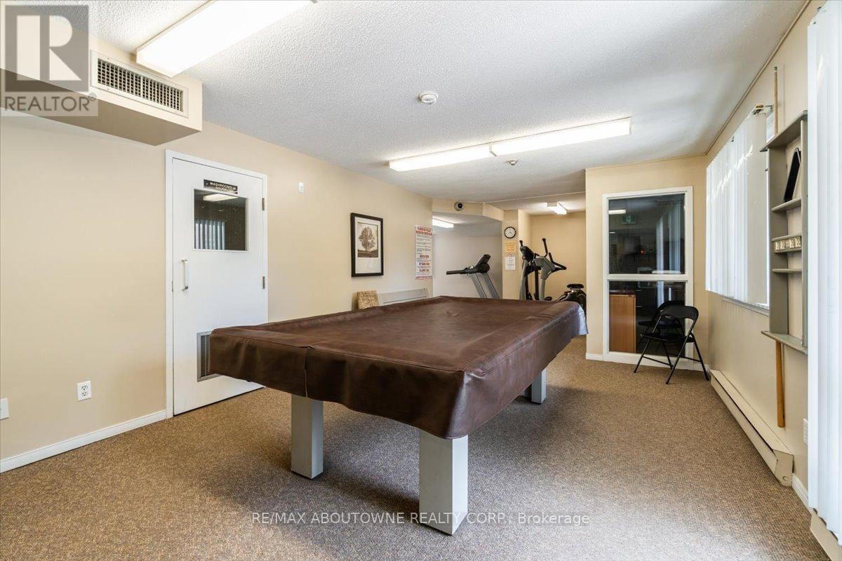 Photo 34 of 1111 1492 Pilgrims Way, Oakville ON