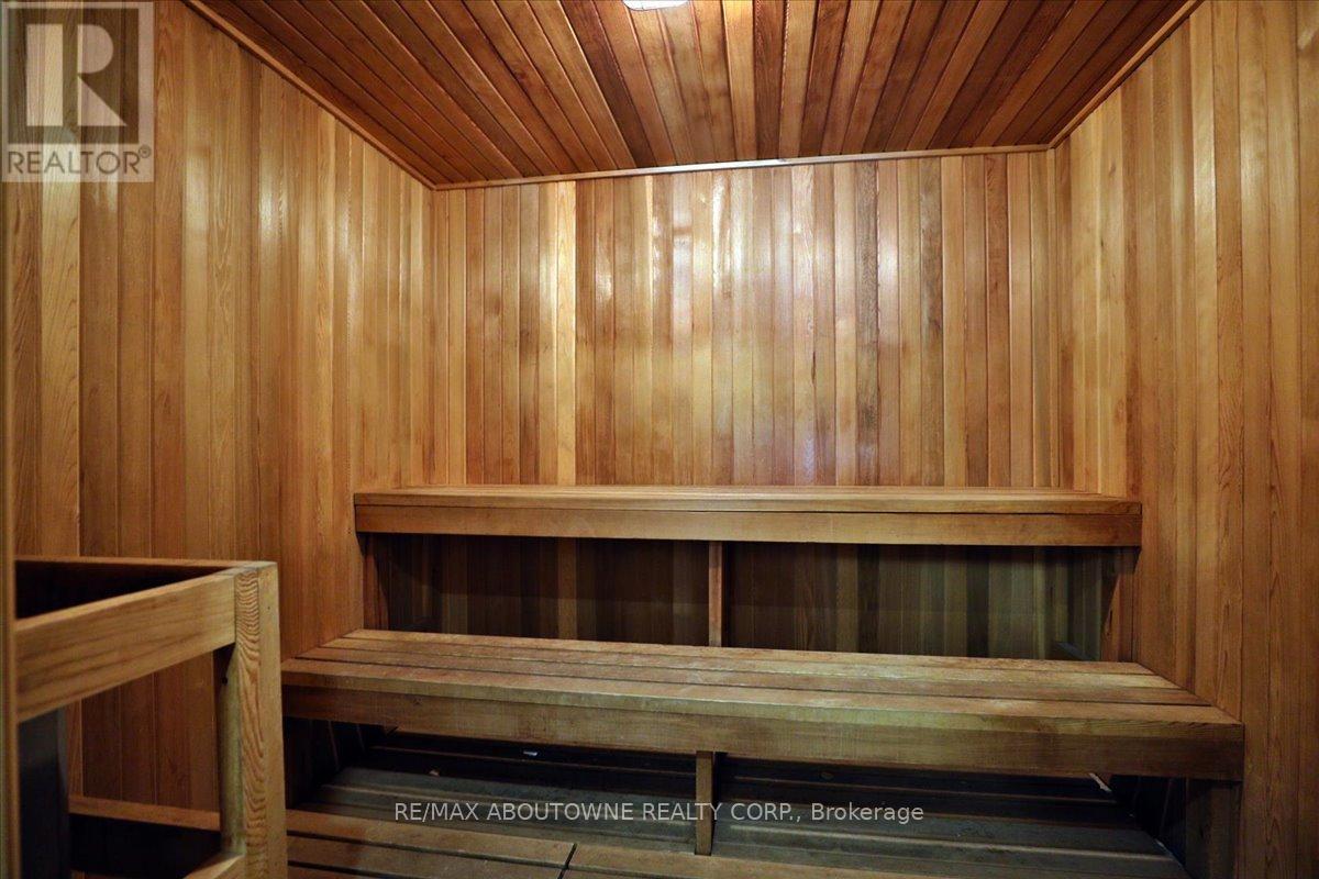 Photo 37 of 1111 1492 Pilgrims Way, Oakville ON