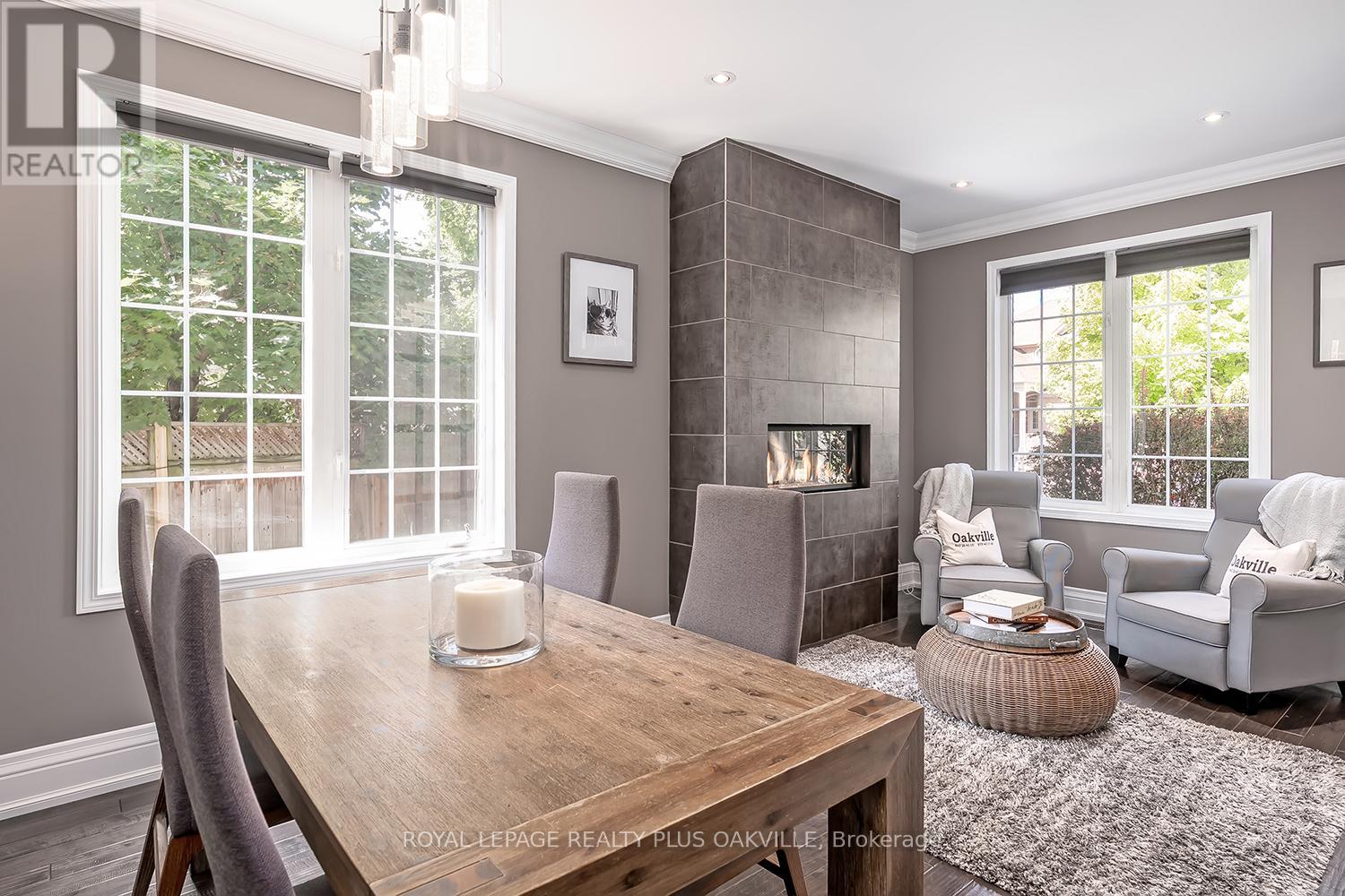 Photo 11 of 3174 Scotscraig Crescent, Oakville ON