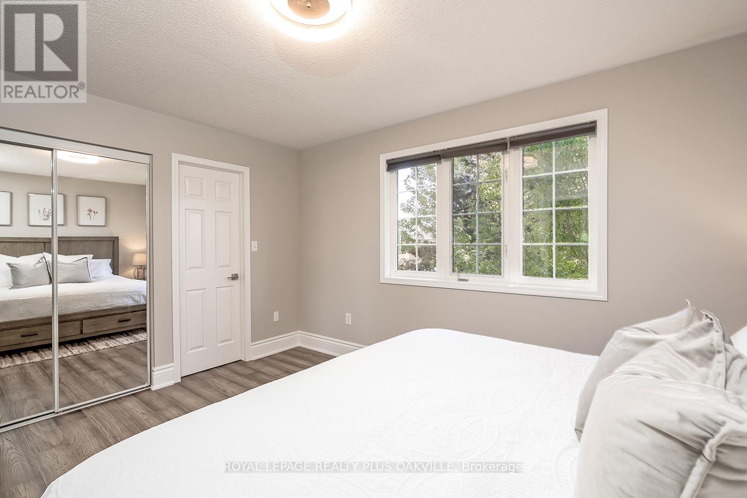 Photo 22 of 3174 Scotscraig Crescent, Oakville ON
