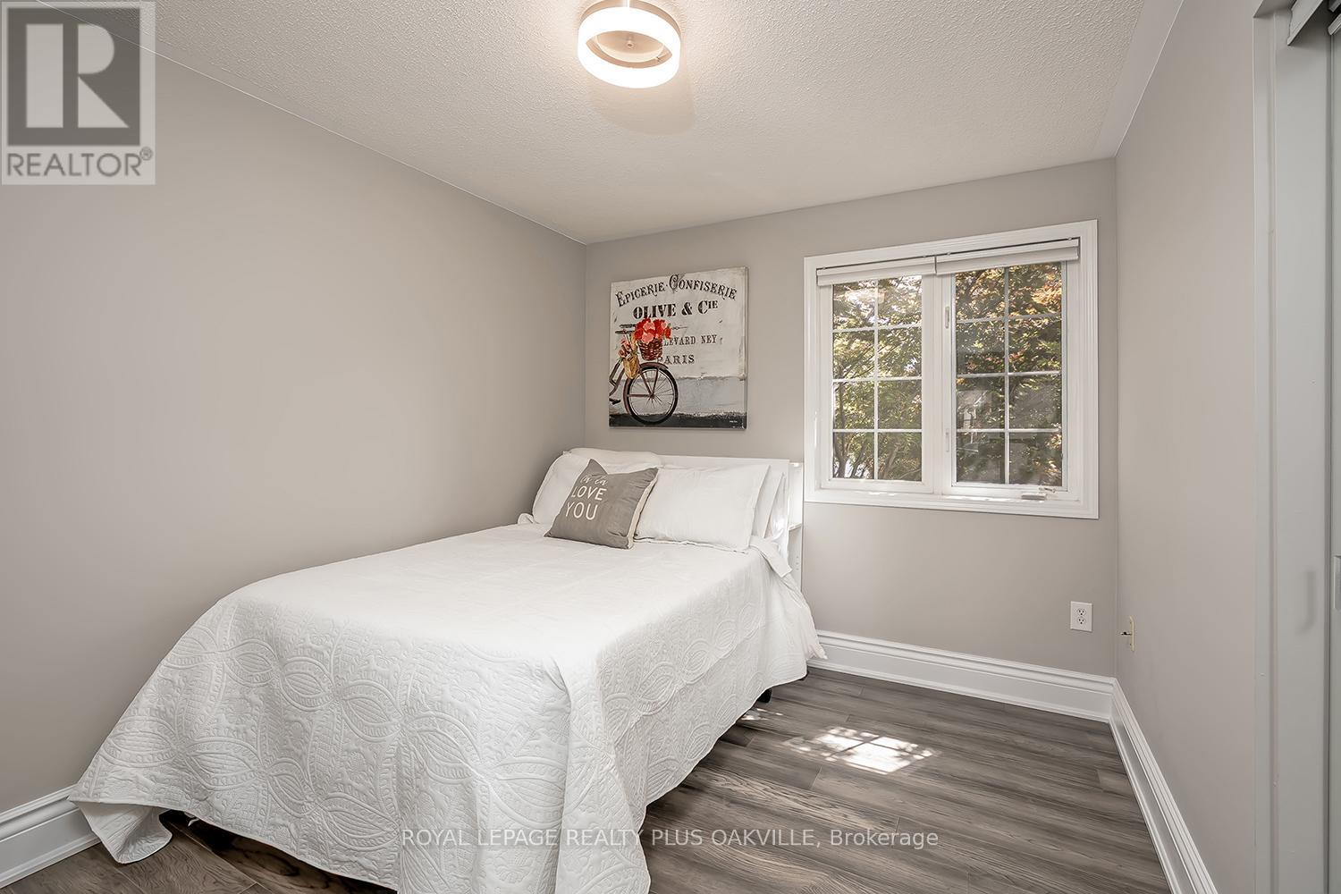 Photo 26 of 3174 Scotscraig Crescent, Oakville ON