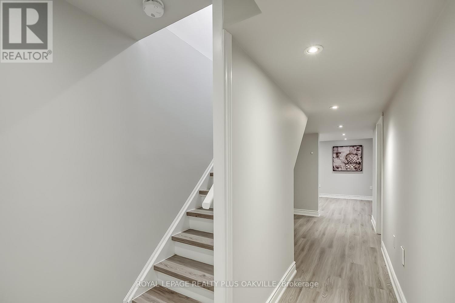 Photo 31 of 3174 Scotscraig Crescent, Oakville ON