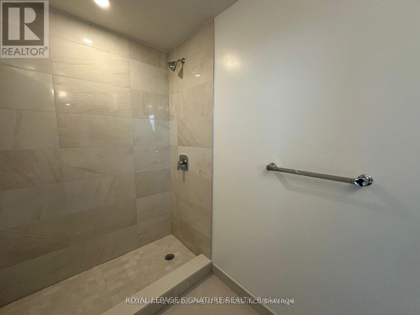 Photo 10 of 1213 3100 Keele Street, Toronto ON