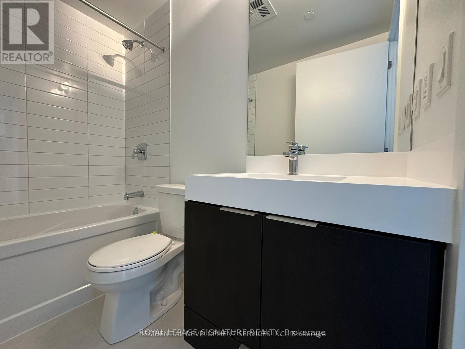 Photo 9 of 1213 3100 Keele Street, Toronto ON