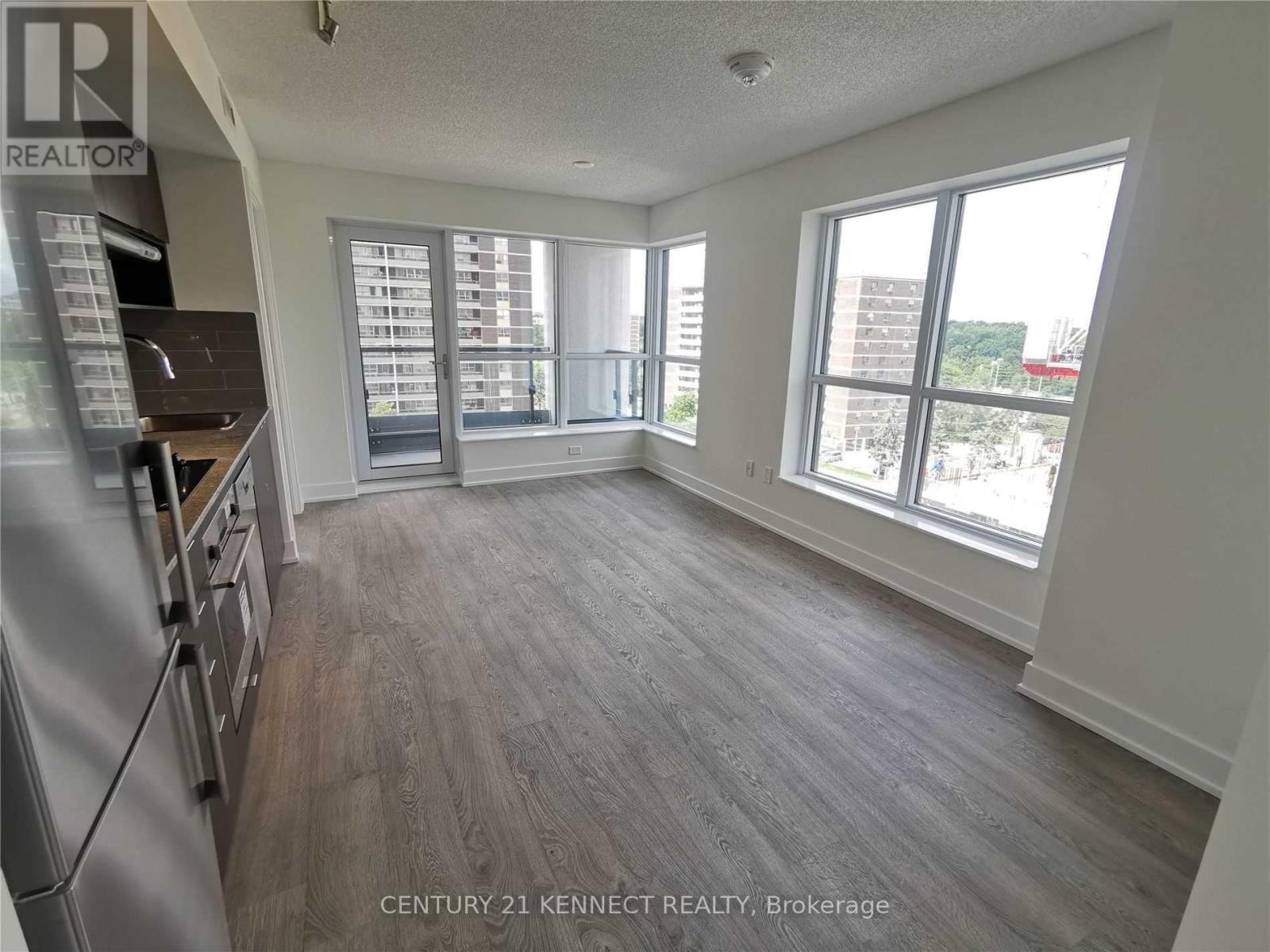 Photo 3 of 704 7 Mabelle Avenue, Toronto ON