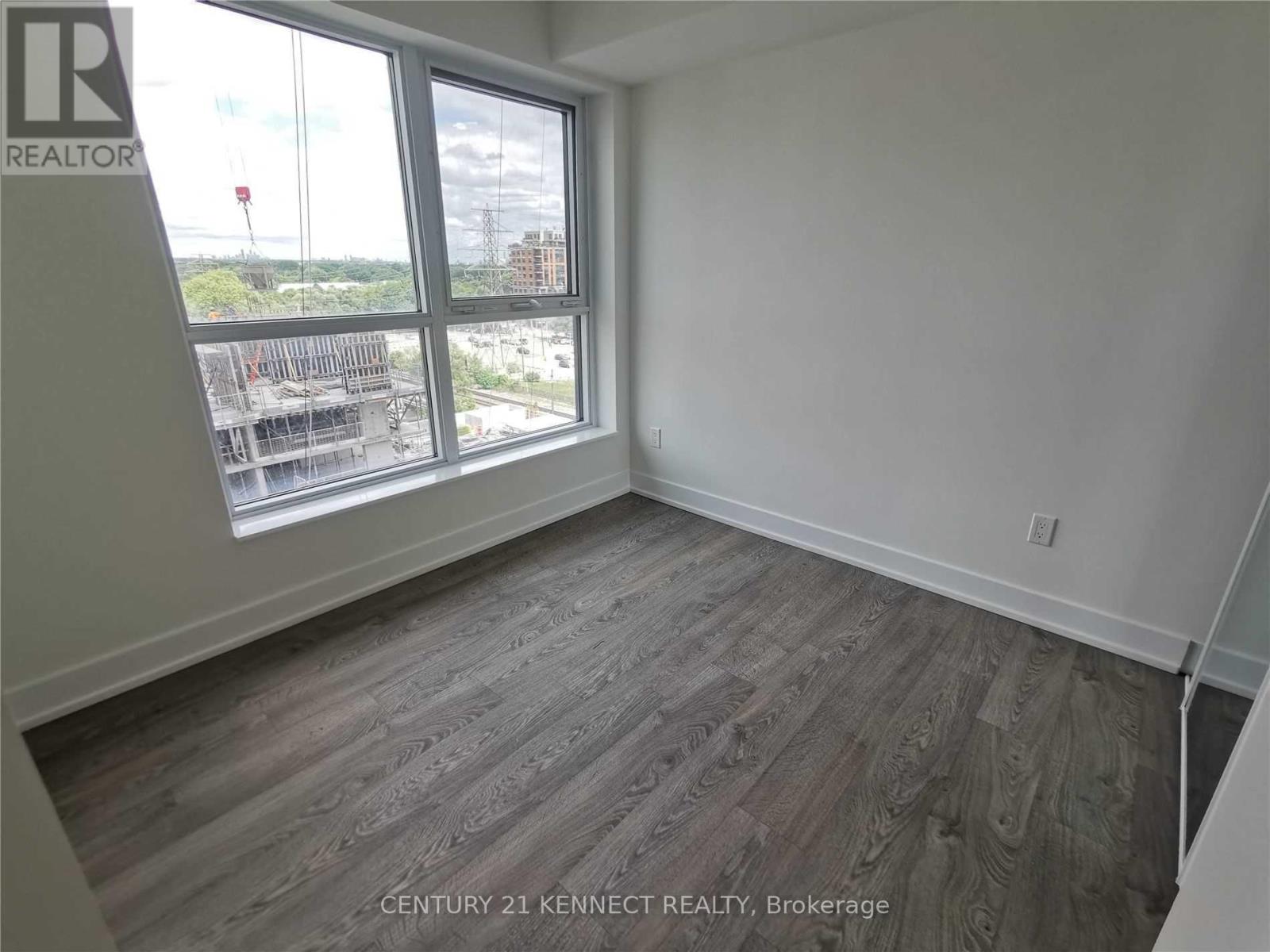 Photo 9 of 704 7 Mabelle Avenue, Toronto ON