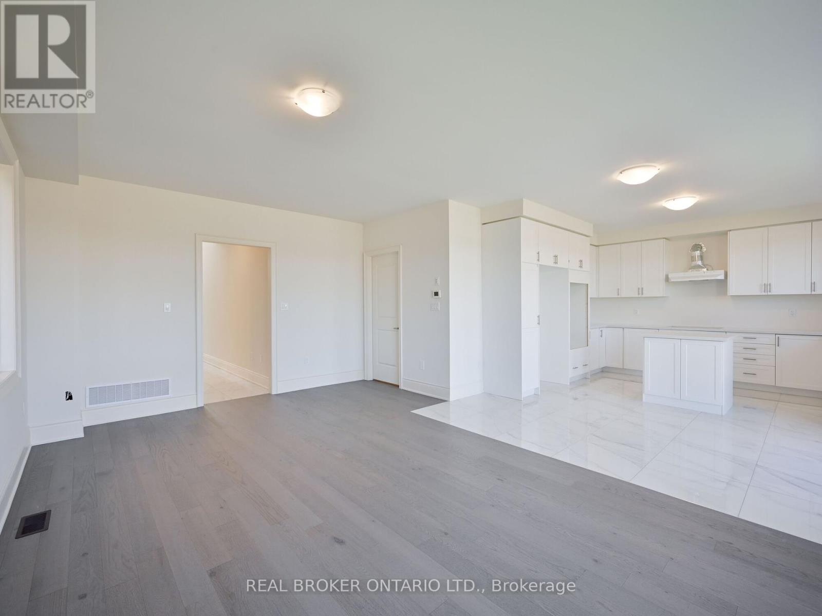 Photo 12 of 1555 Severn Drive, Milton ON