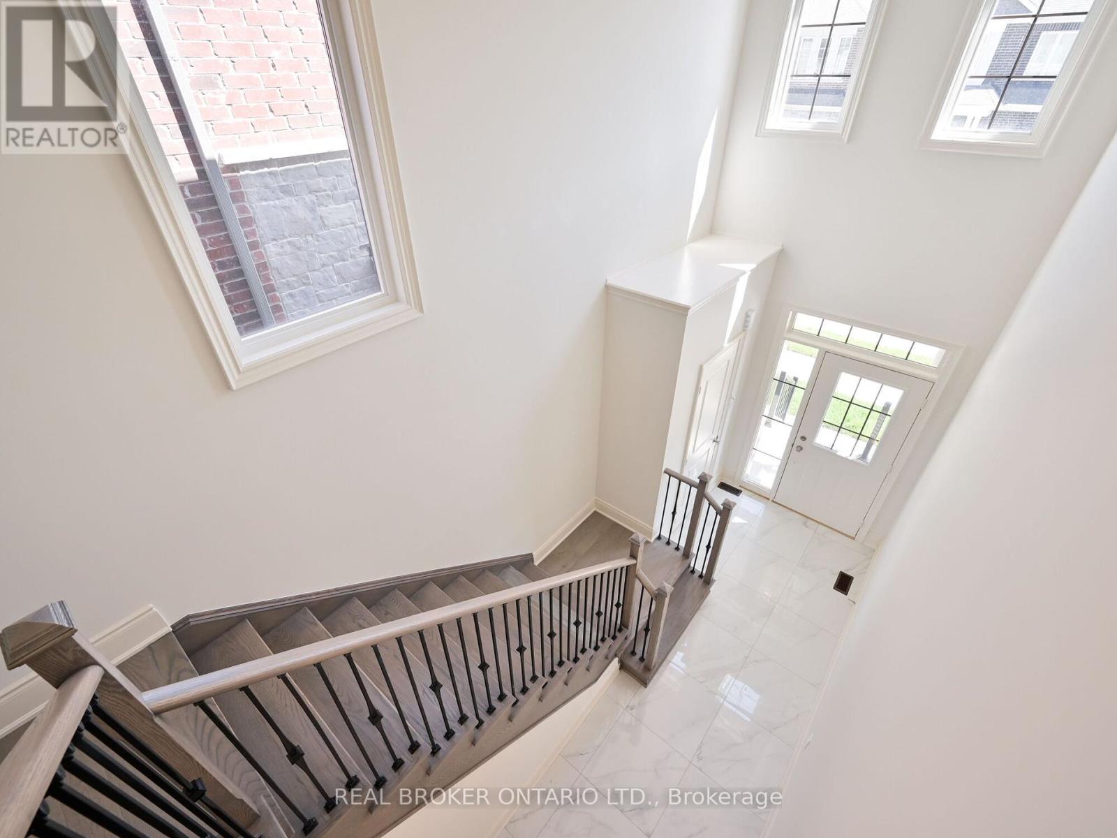 Photo 20 of 1555 Severn Drive, Milton ON