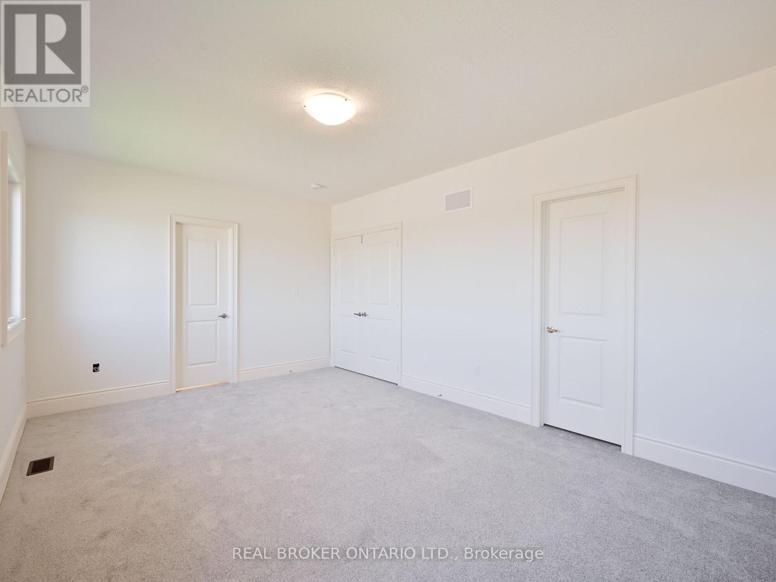 Photo 25 of 1555 Severn Drive, Milton ON