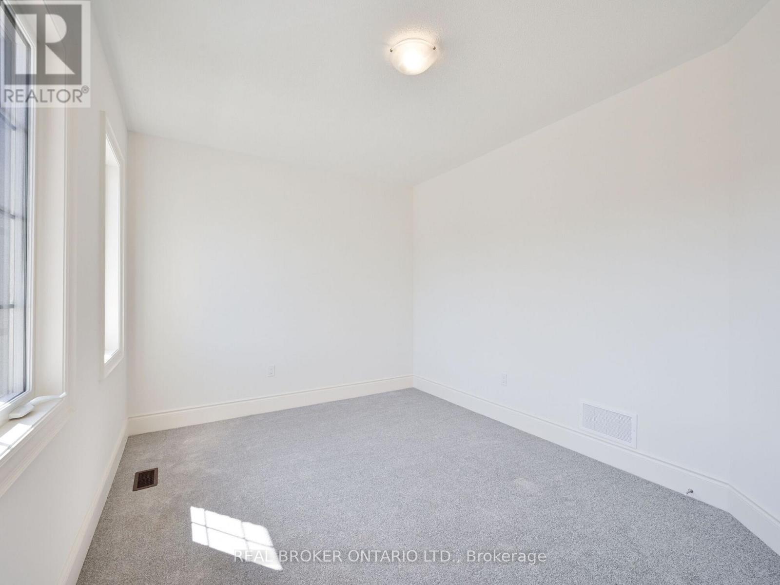 Photo 41 of 1555 Severn Drive, Milton ON