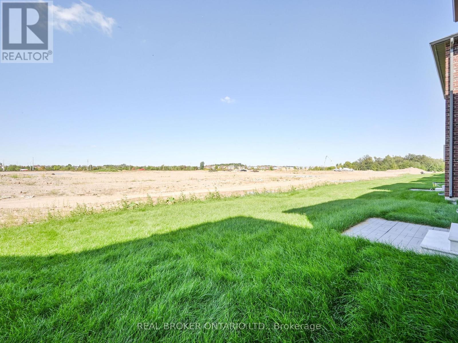 Photo 46 of 1555 Severn Drive, Milton ON