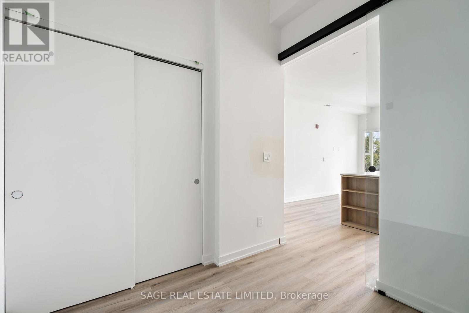 Photo 14 of 401 722 Marlee Avenue, Toronto ON