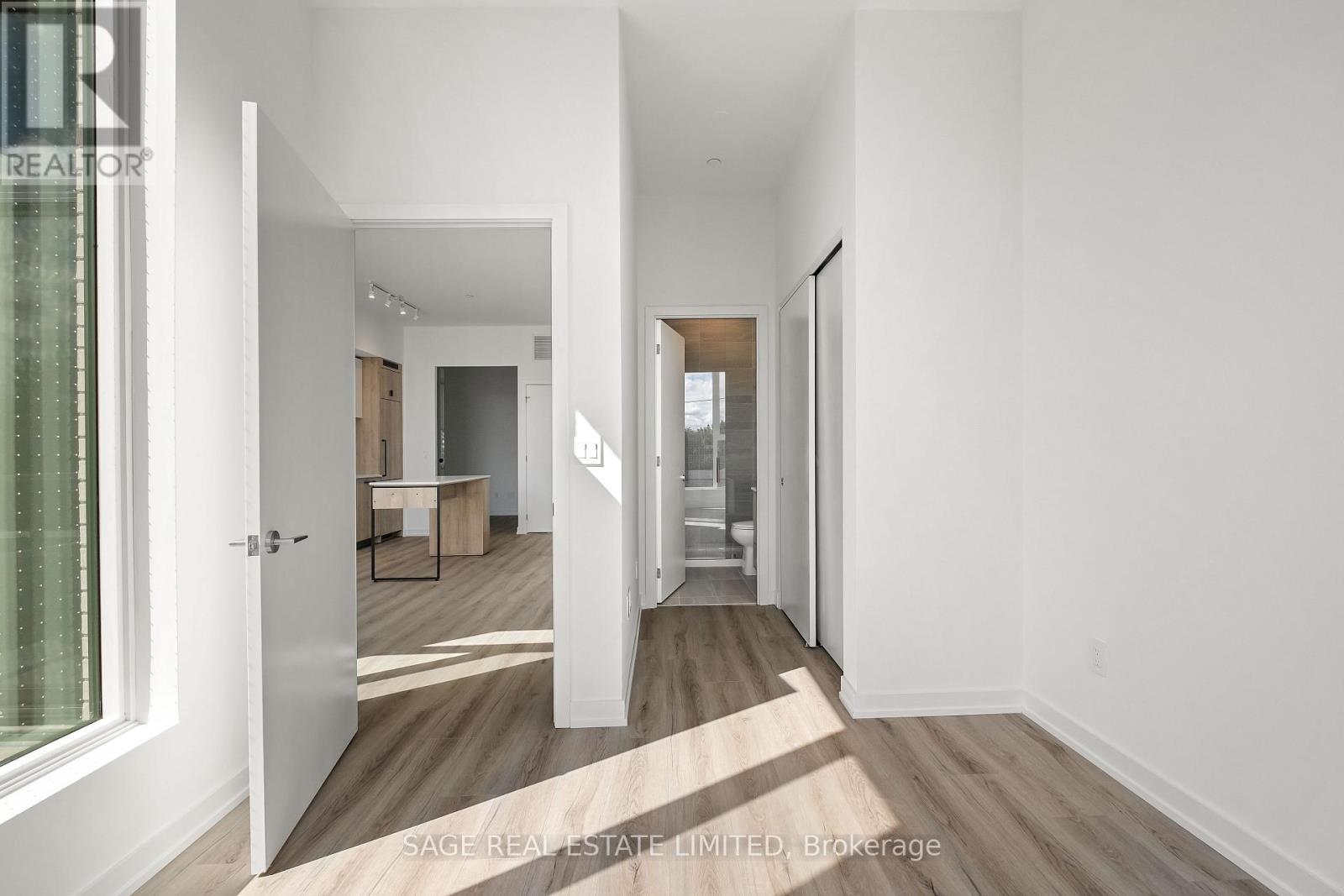 Photo 8 of 401 722 Marlee Avenue, Toronto ON
