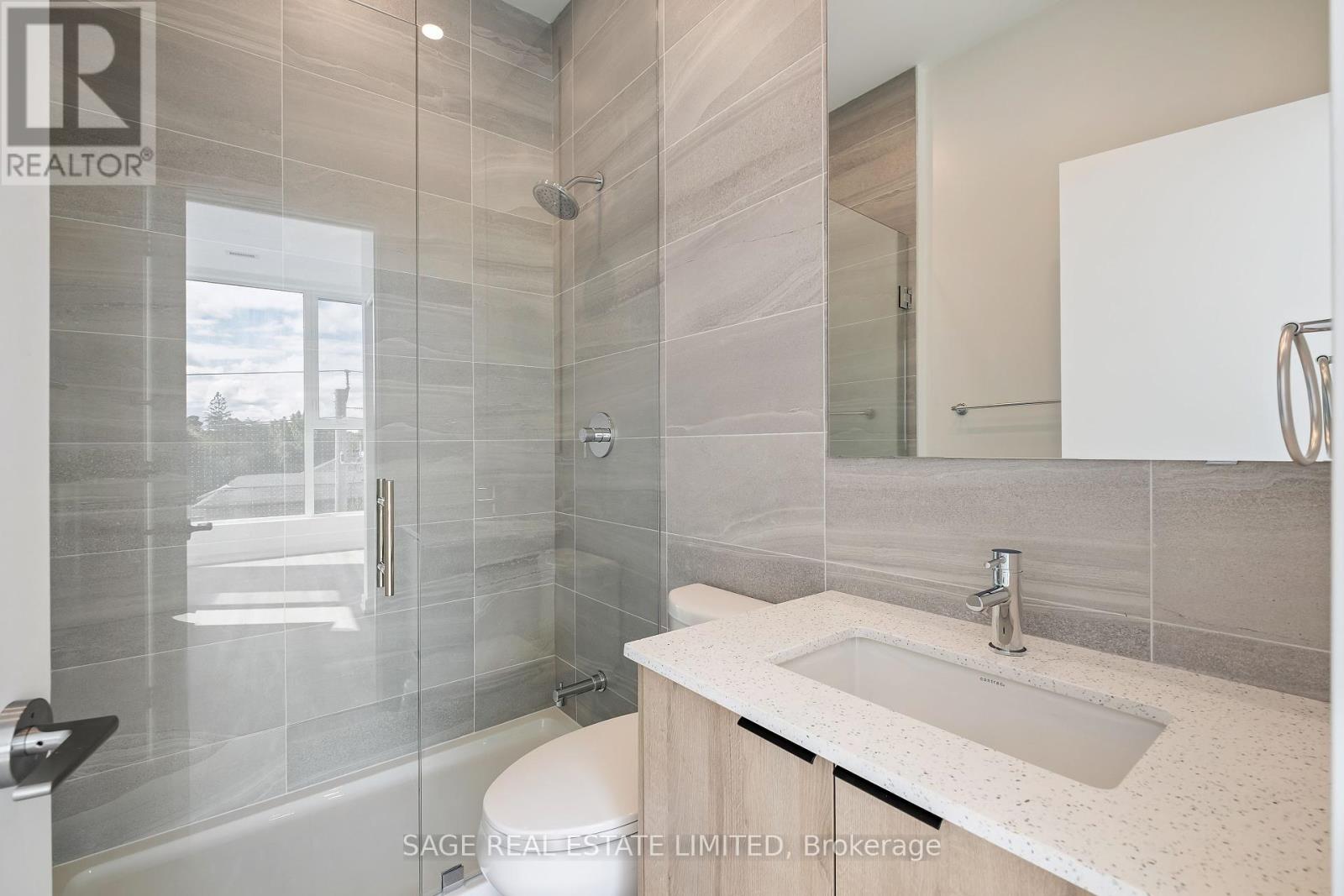 Photo 9 of 401 722 Marlee Avenue, Toronto ON