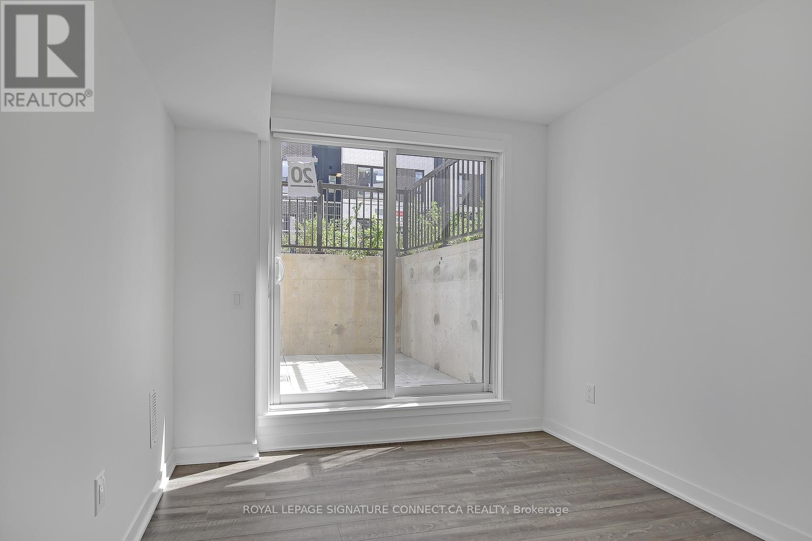 Photo 19 of 20 20 Ed Clark Gardens, Toronto ON