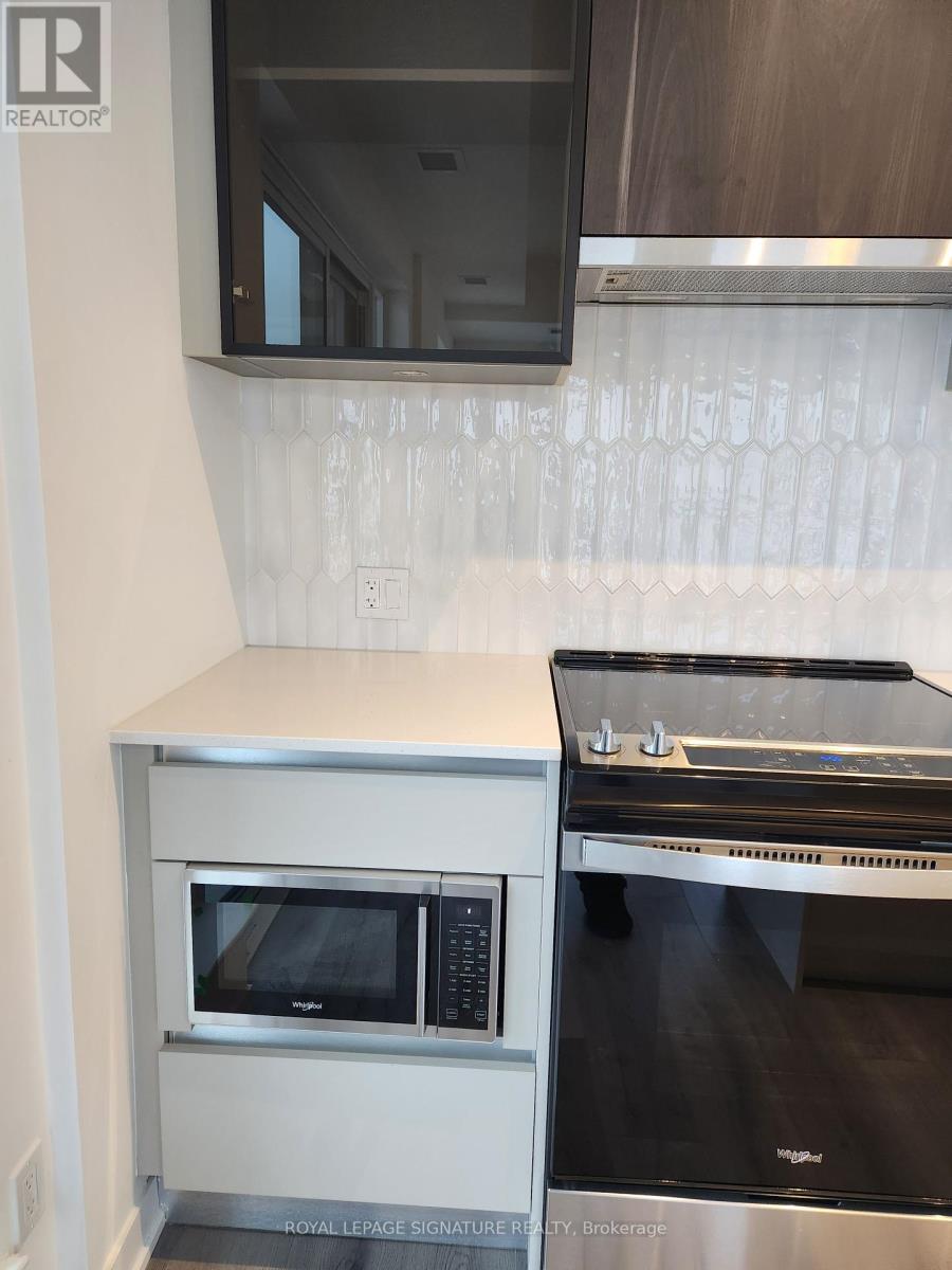 Photo 8 of 334 405 Dundas Street, Oakville ON