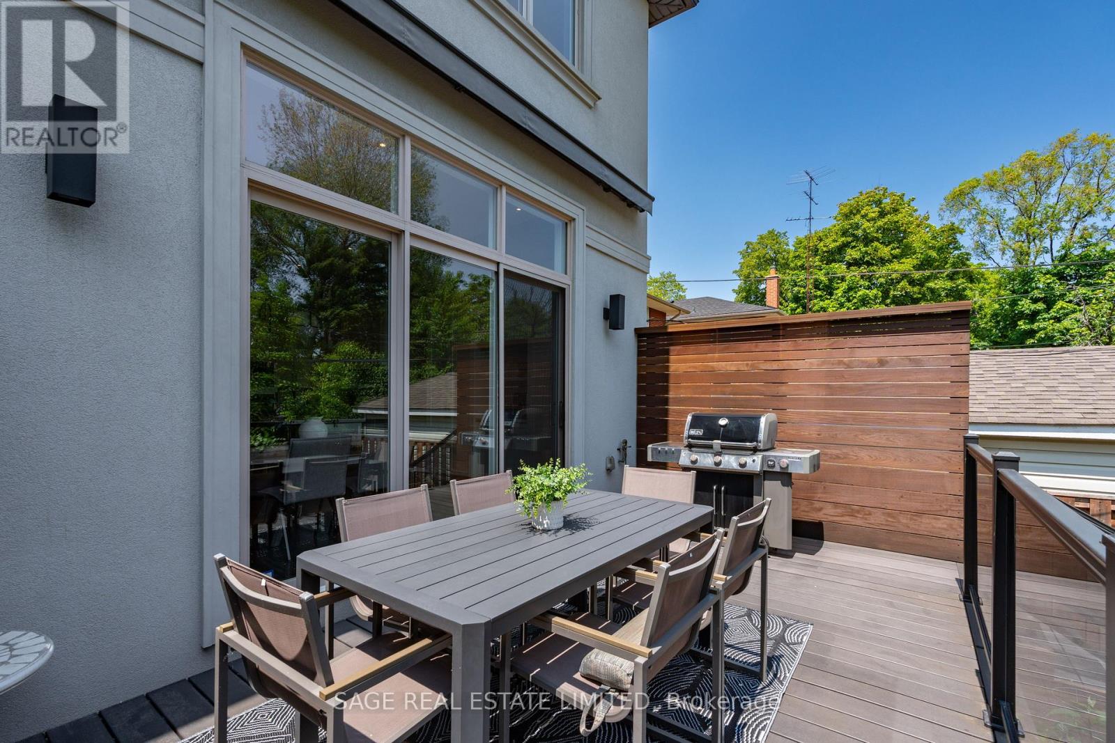 Photo 14 of 81 B Seventeenth Street, Toronto ON