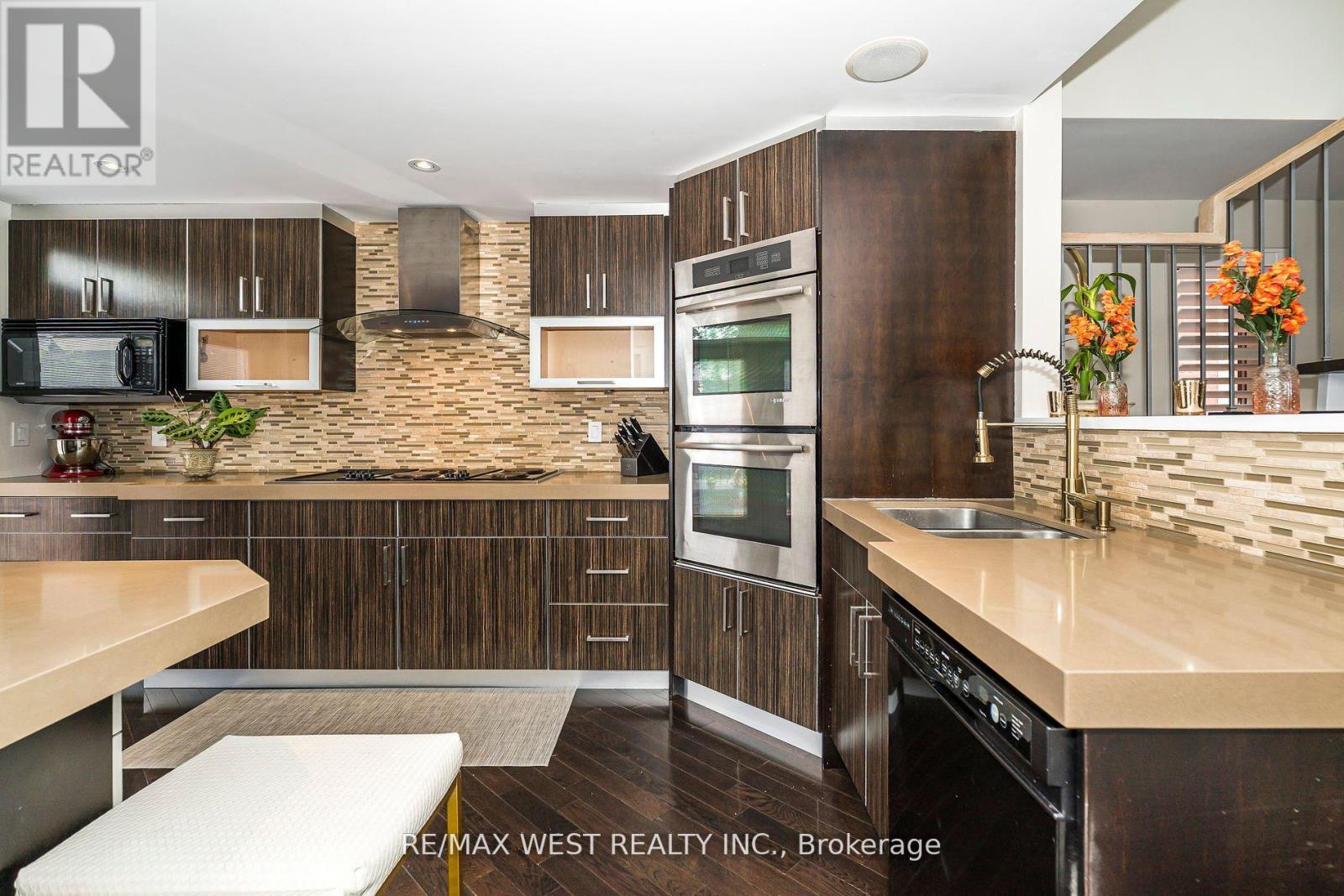 Photo 21 of 111 Hay Avenue, Toronto ON