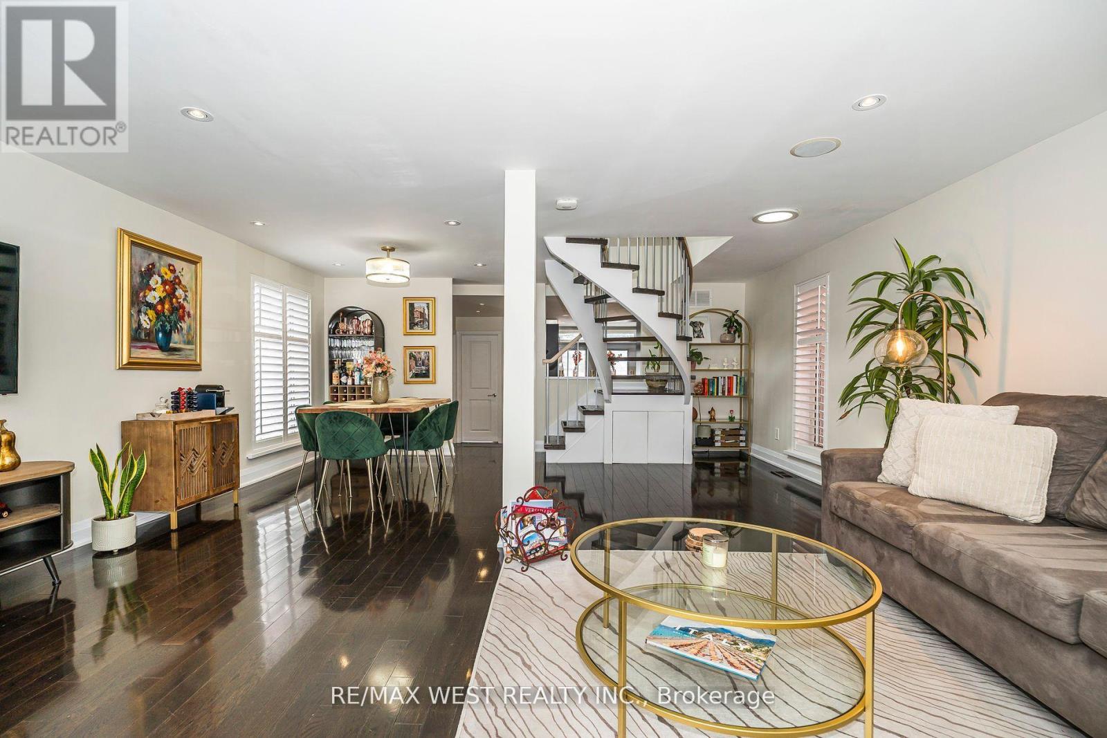 Photo 24 of 111 Hay Avenue, Toronto ON