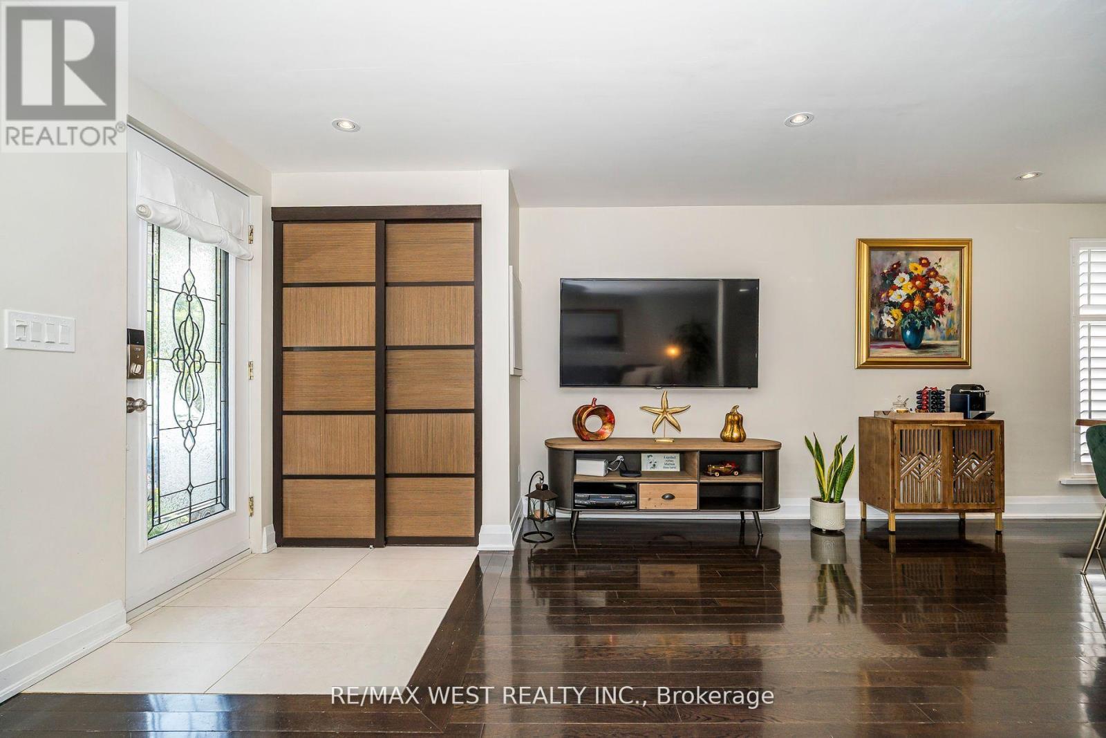 Photo 7 of 111 Hay Avenue, Toronto ON