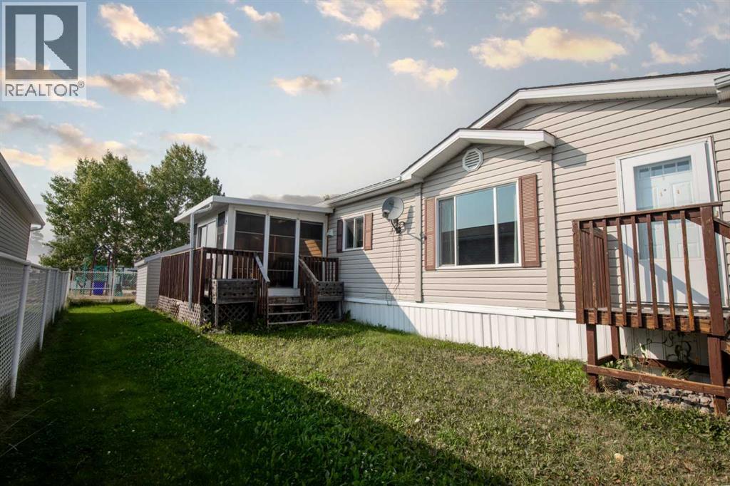 Photo 14 of 122 10615 88 Street, Grande Prairie AB