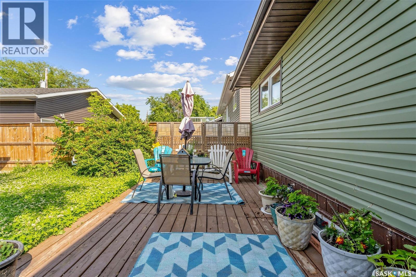 Photo 10 of 402 Crawford Avenue E, Melfort SK