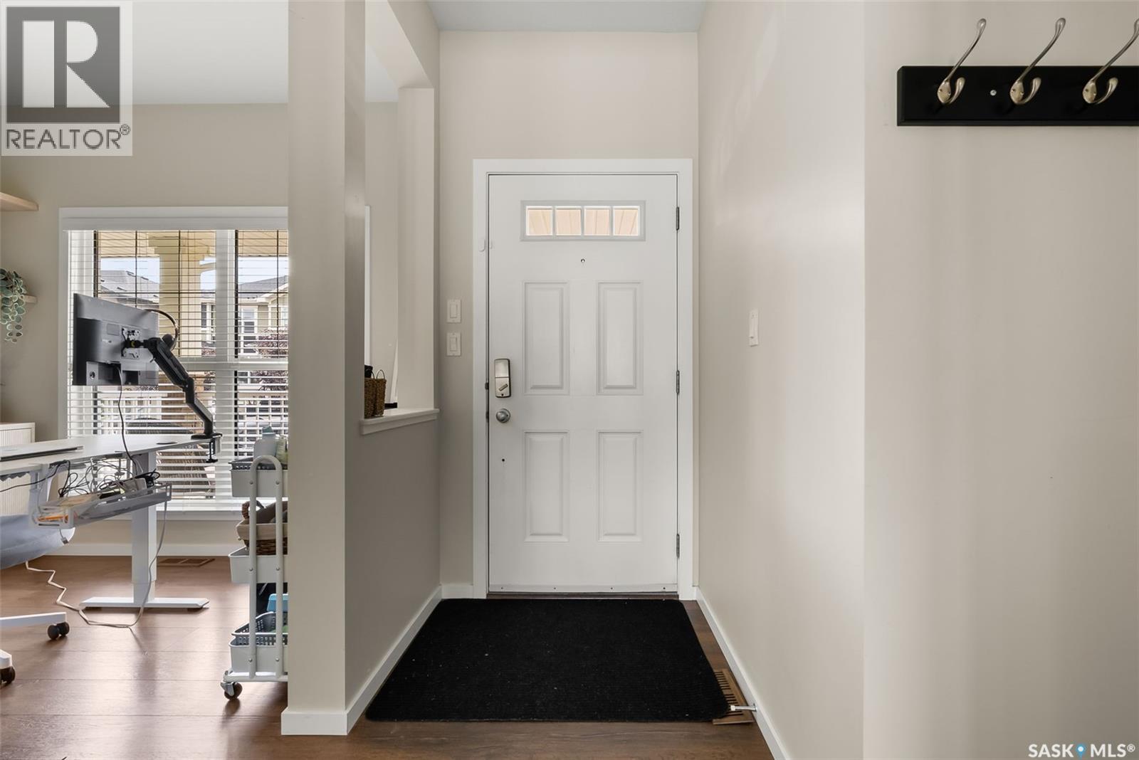 Photo 2 of 5400 Green Silverberry Drive E, Regina SK
