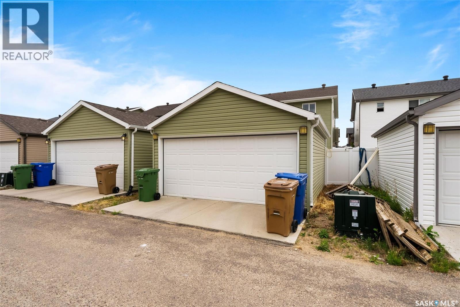 Photo 40 of 5400 Green Silverberry Drive E, Regina SK