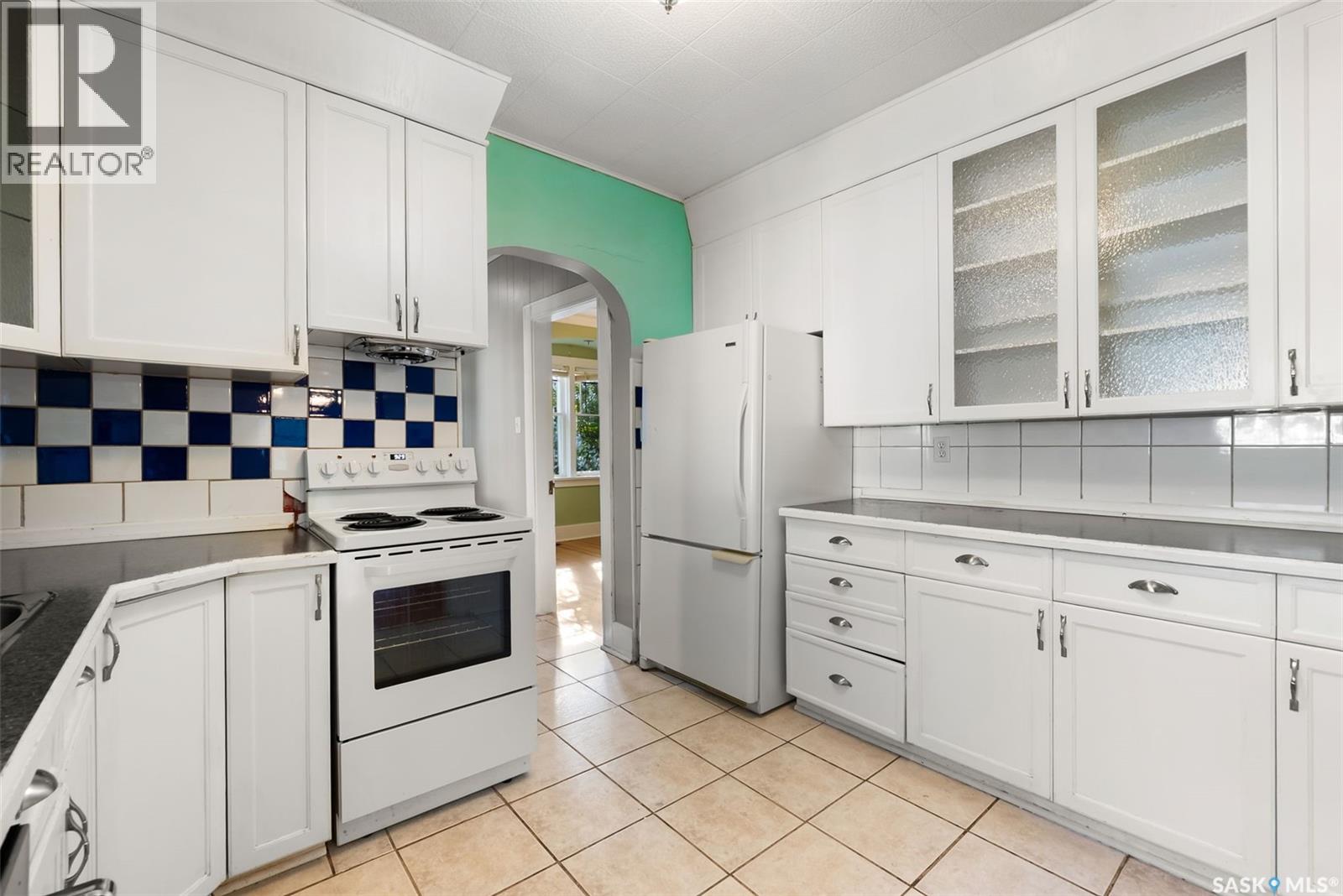 Photo 10 of 3057 Retallack Street, Regina SK
