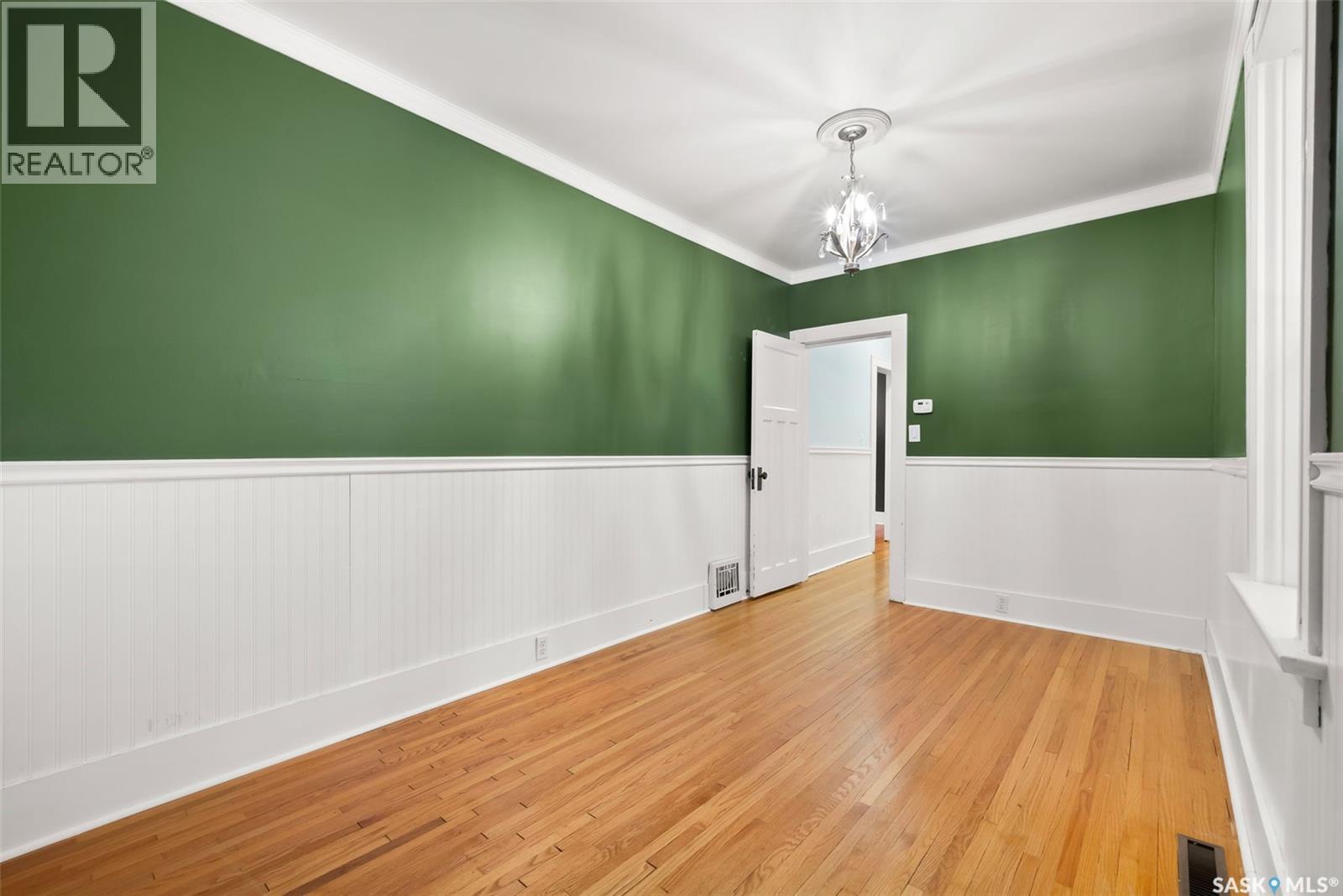 Photo 15 of 3057 Retallack Street, Regina SK