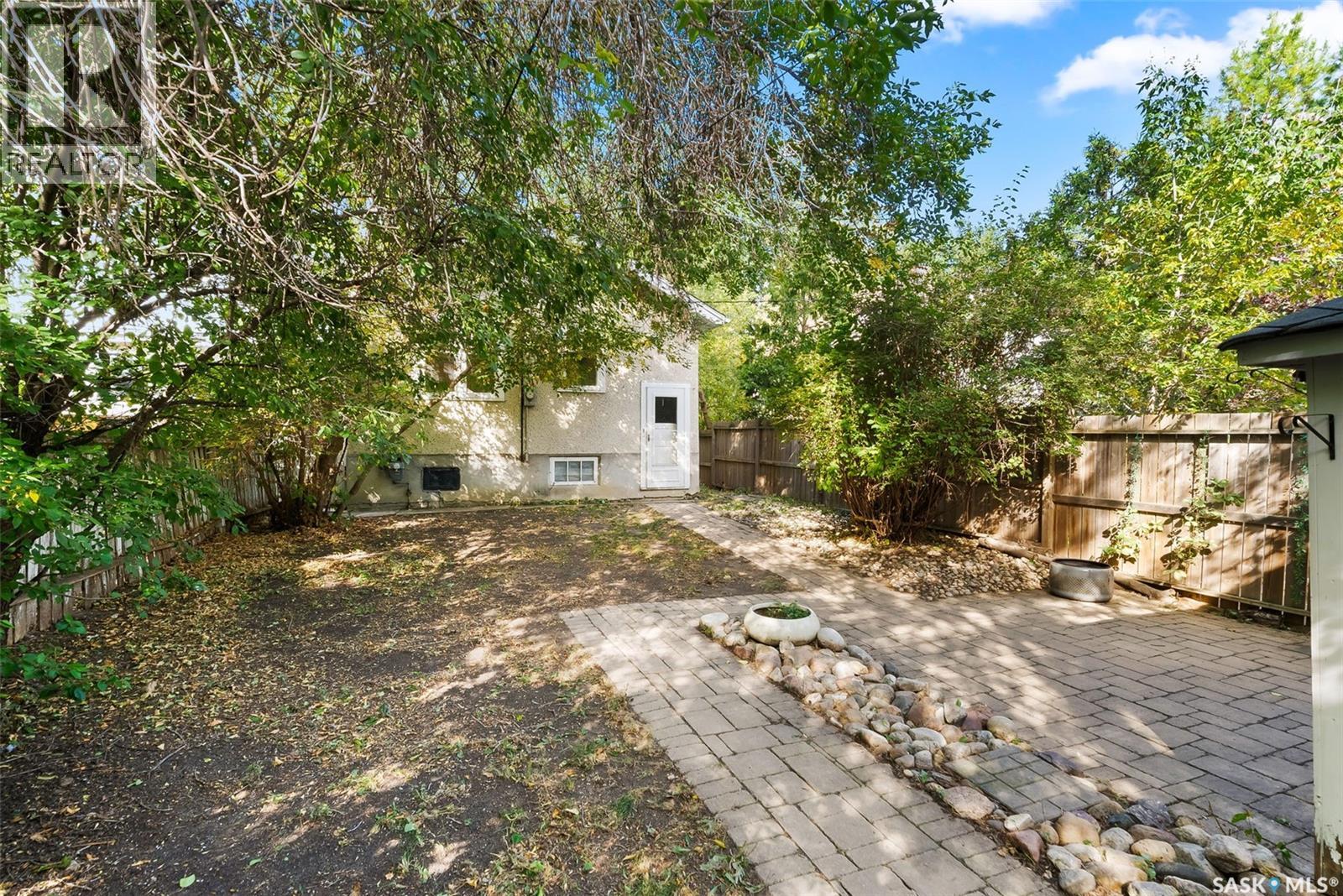 Photo 36 of 3057 Retallack Street, Regina SK